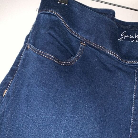 Gloria Vanderbilt Amanda Classic Tapered Jeans Size 12 Average Fit Dark Blue Str - Picture 6 of 12